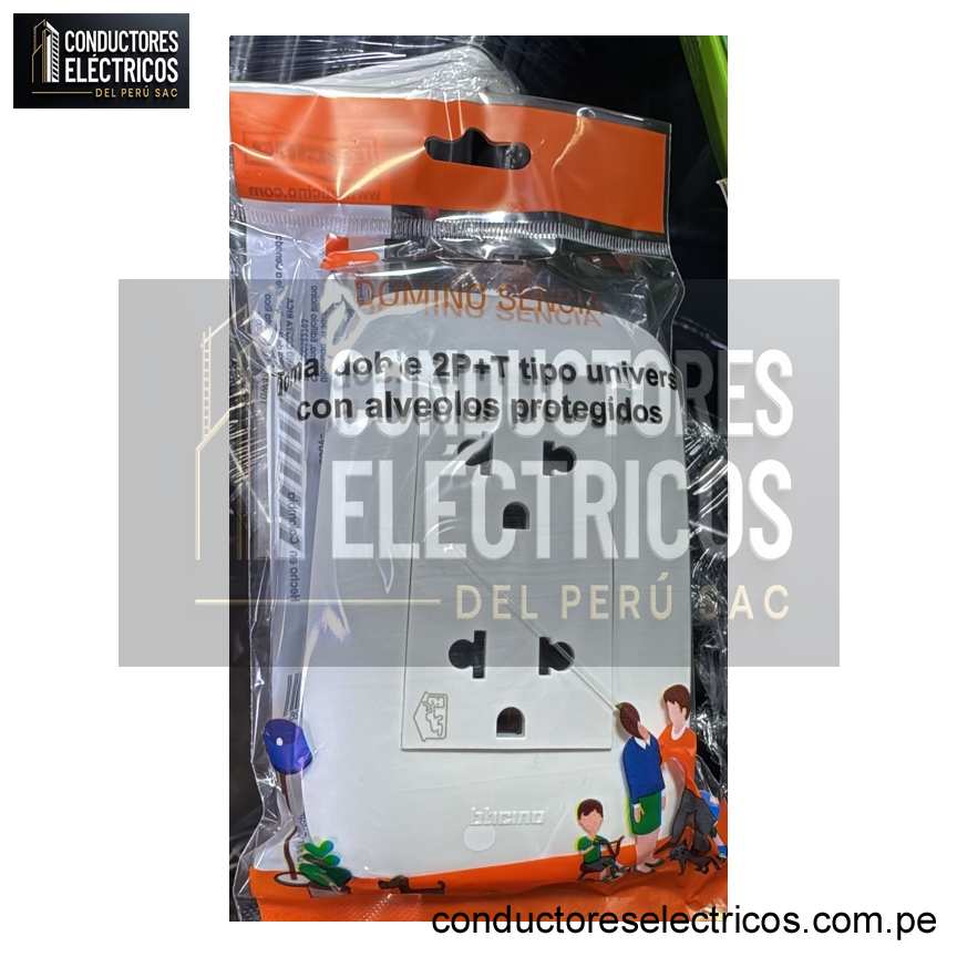 TOMACORRIENTE    UNIVERSAL MODELO SENCIA